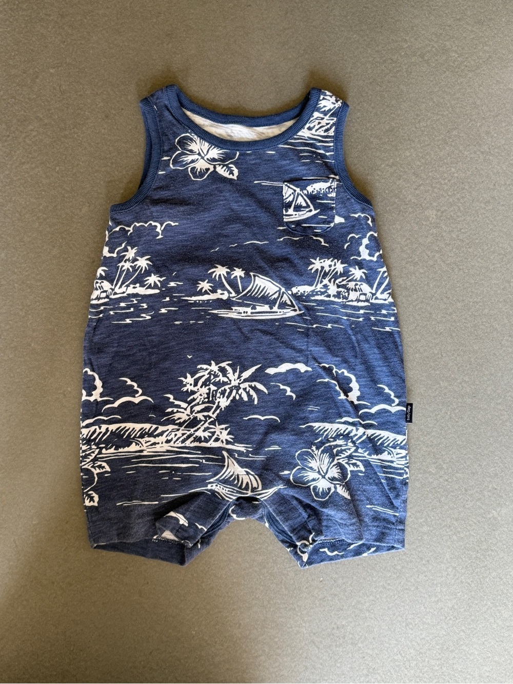 Baby GAP Onesie Romper Bundle - Picture 7 of 8